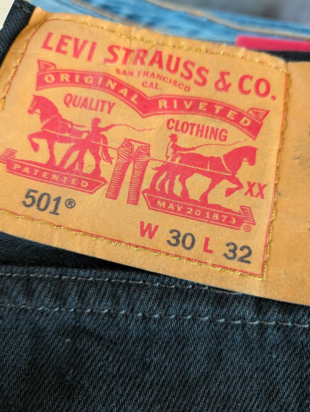 Levi's 501 Straight Men's Jeans in Black with Tan Patch 30 X 32